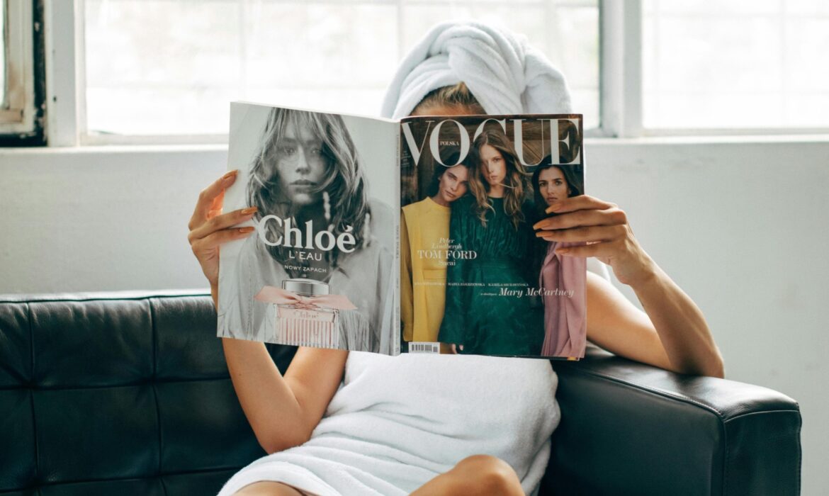 A women reading Vogue Magazine