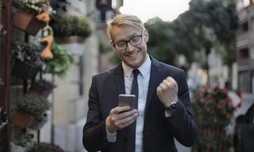 How to Get Featured on Entrepreneur Magazine in 2026 [$1,750 – 100% Guaranteed Placement]